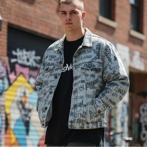 Forever‎ 21 Mens Jean Jacket Graffiti Scribble Denim Cropped Hip Hop Faded Sz L